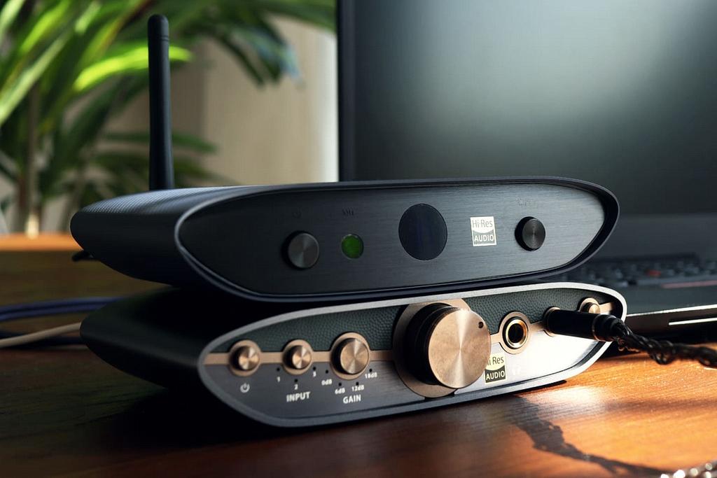 Trzy proste sposoby na ulepszenie systemu - iFi Audio ZEN Air DAC 2, ZEN Air Phono 2 i ZEN Air Blue 2