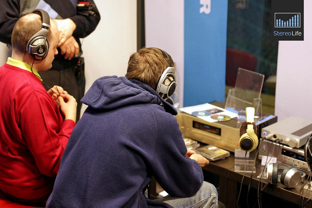 Audio Video Show 2015 - Słuchawki