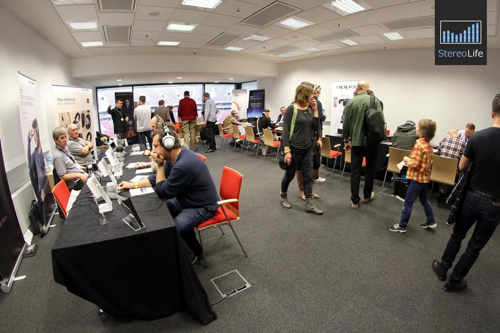 Audio Video Show 2015 - Słuchawki