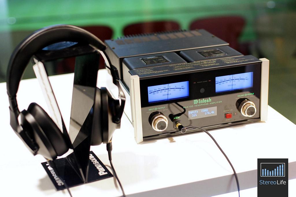 Audio Video Show 2015 - Słuchawki