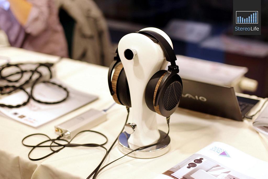 Audio Video Show 2015 - Słuchawki